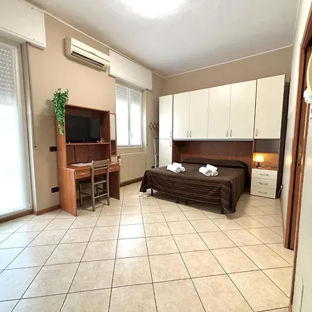 Aparthotel Oasi Di Monza